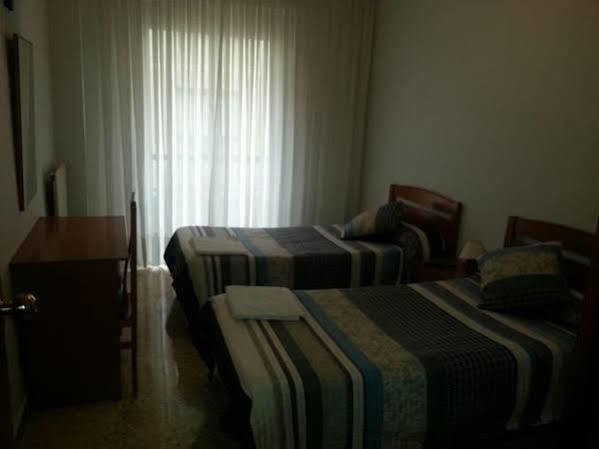 Pension Cinco Villas Logroño Exterior foto