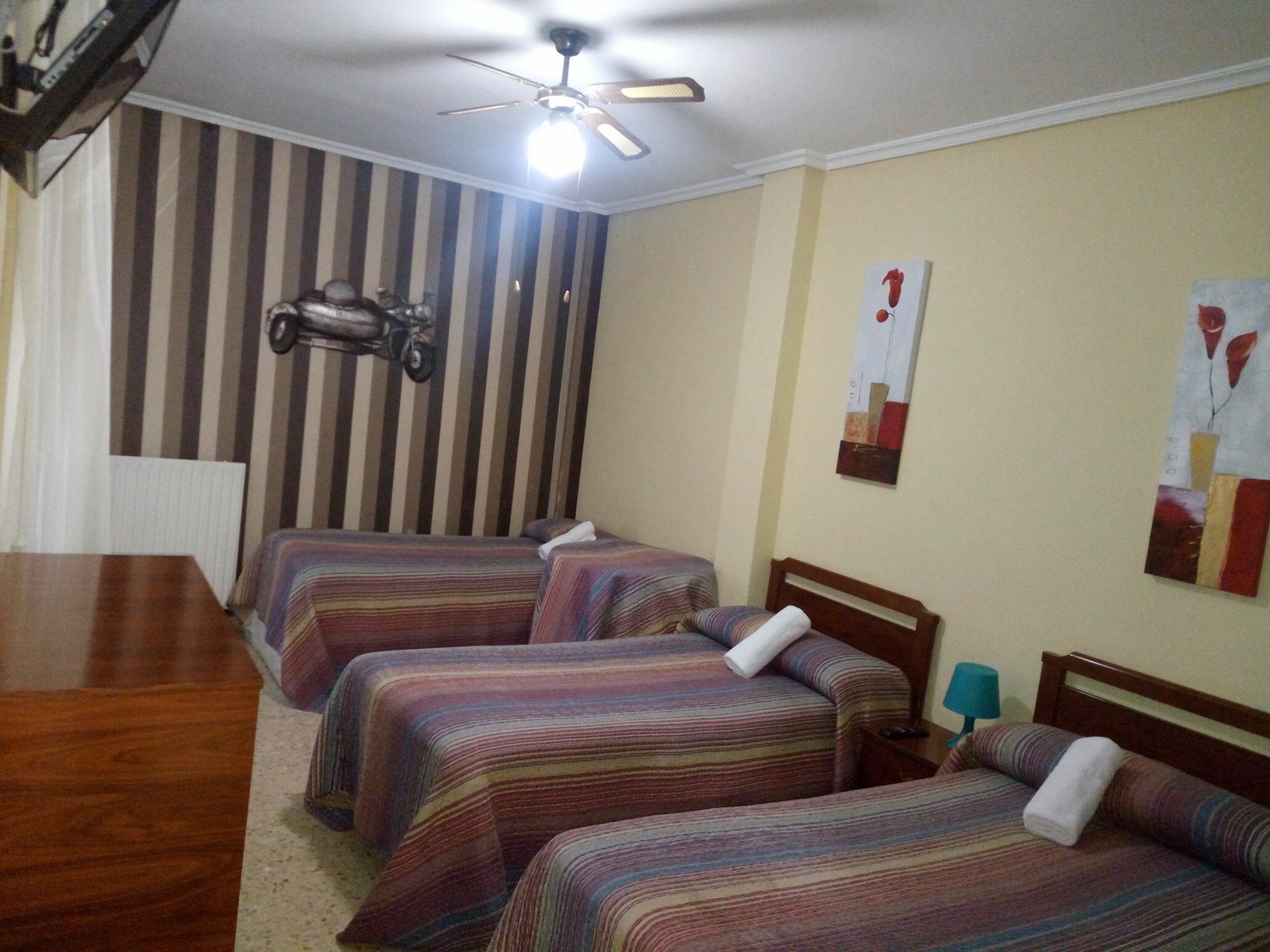 Pension Cinco Villas Logroño Exterior foto